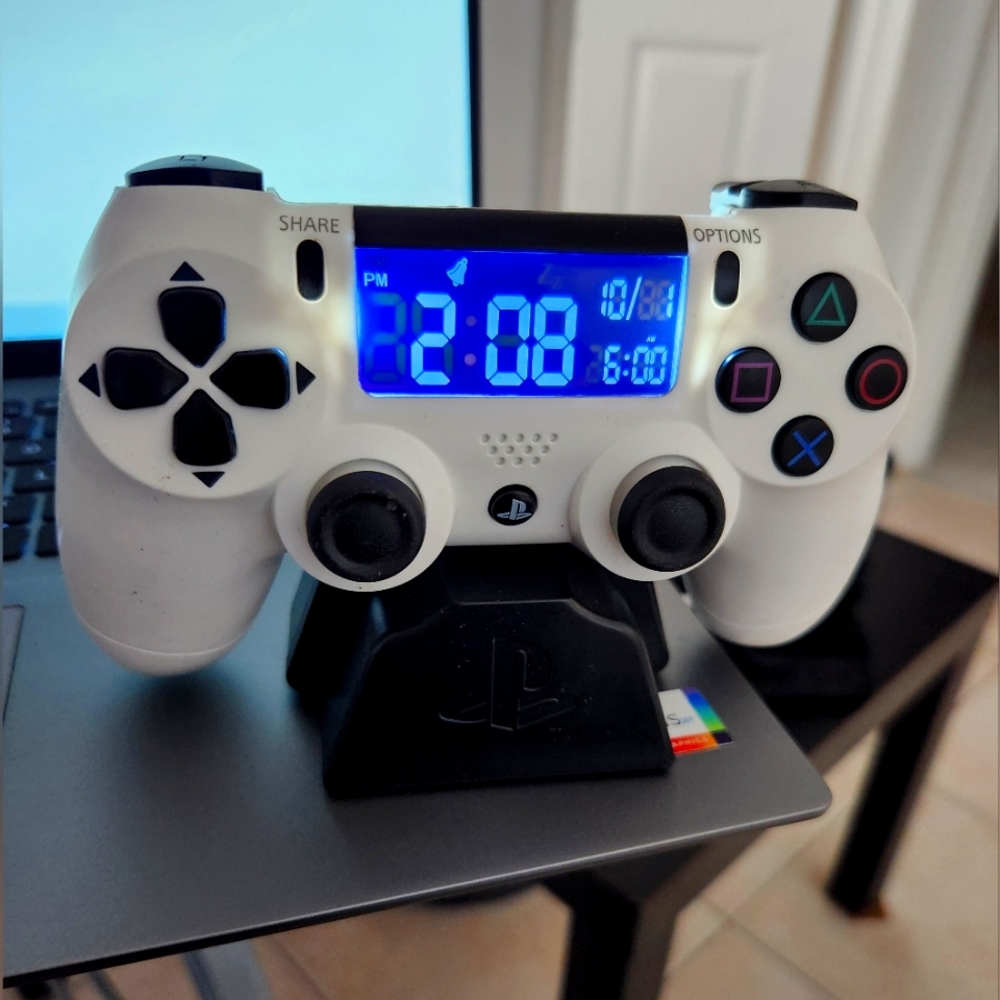 Playstation 4 controller alarm clock